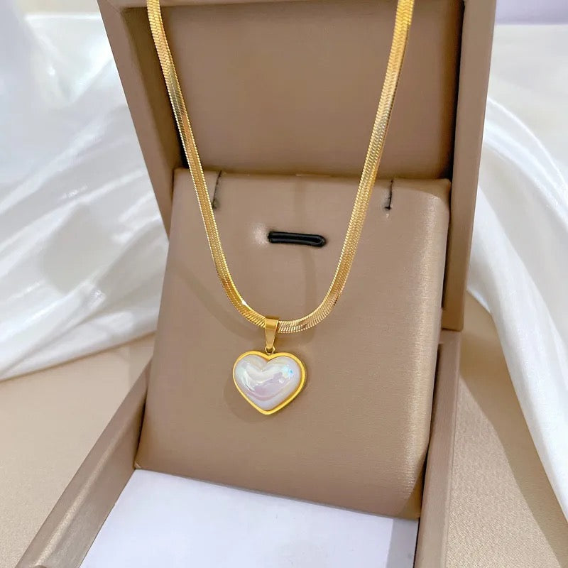 Collar Vera Diseño Corazón-Dorado-Plateado